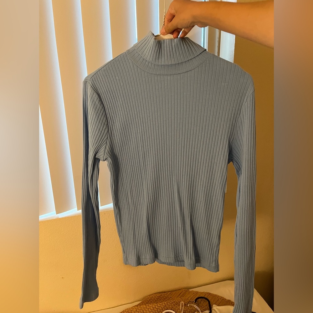 Forever 21 powder blue turtle neck